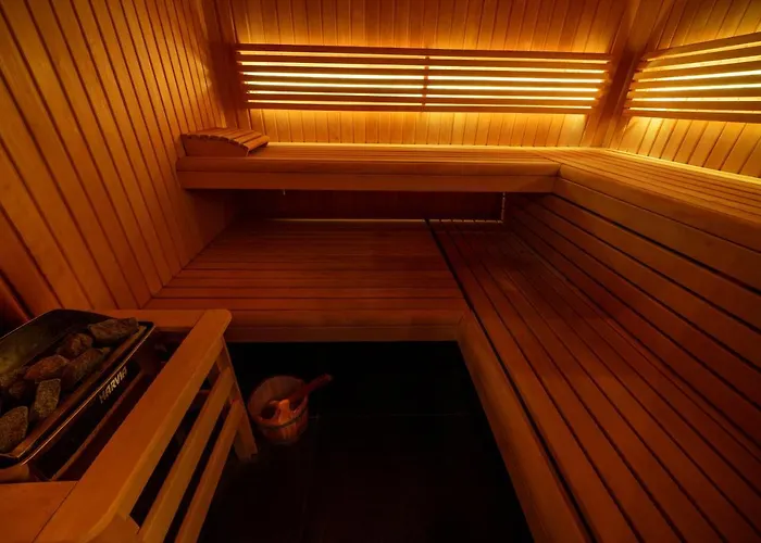 Bed & Wellness Boxtel, 4 Persoonskamer Met Eigen Badkamer Couette-café 3*